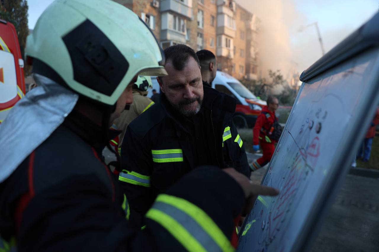 Россия ударила по Киеву. Есть погибшие и раненые