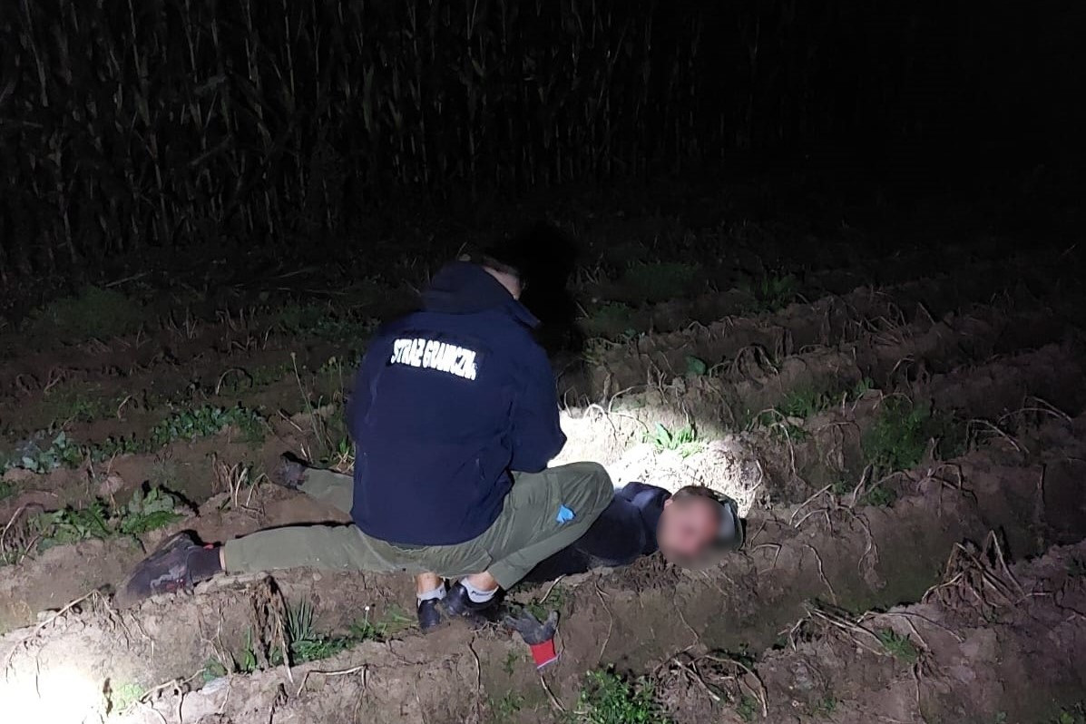 Польские пограничники рассказали о "налете" метеозондов с контрабандными сигаретами