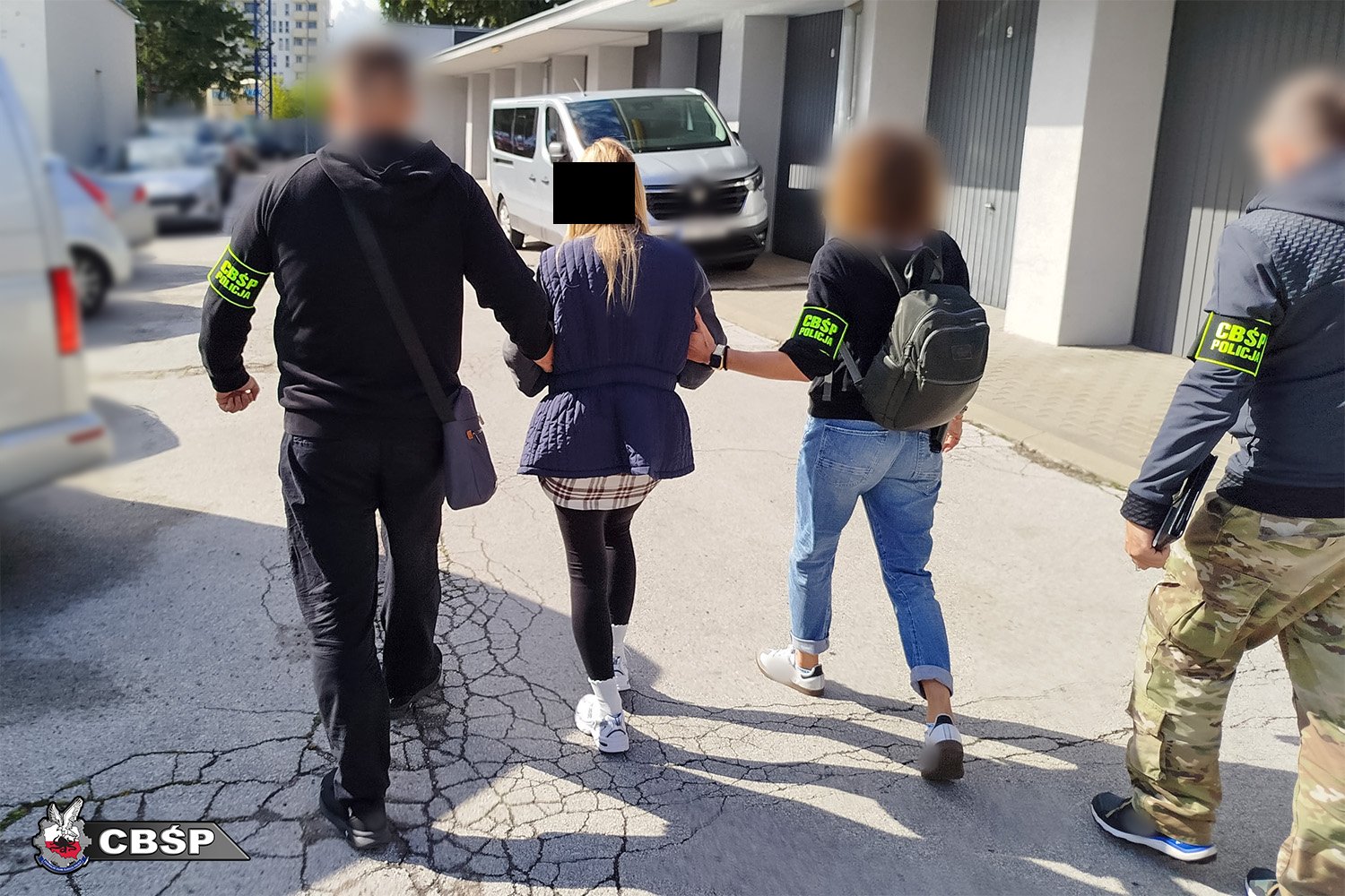 В Польше раскрыта преступная группа, продававшая дорогие автомобили в Беларусь и РФ в обход санкций