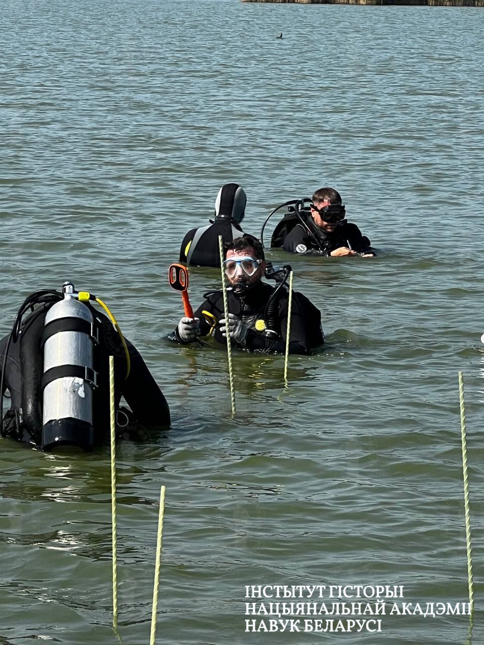 У Беларусі ўпершыню выявілі рэшткі затопленага ўмацаванага паселішча XII-XIII стагоддзяў - фотафакт