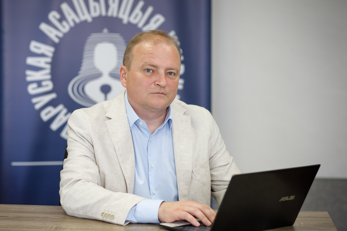 «Механізм працуе, не трэба займацца яго дыскрэдытацыяй»: БАЖ — пра крытыку Фемгрупай Рэгламенту вакол магчымых фактаў харасменту Барыса Гарэцкага