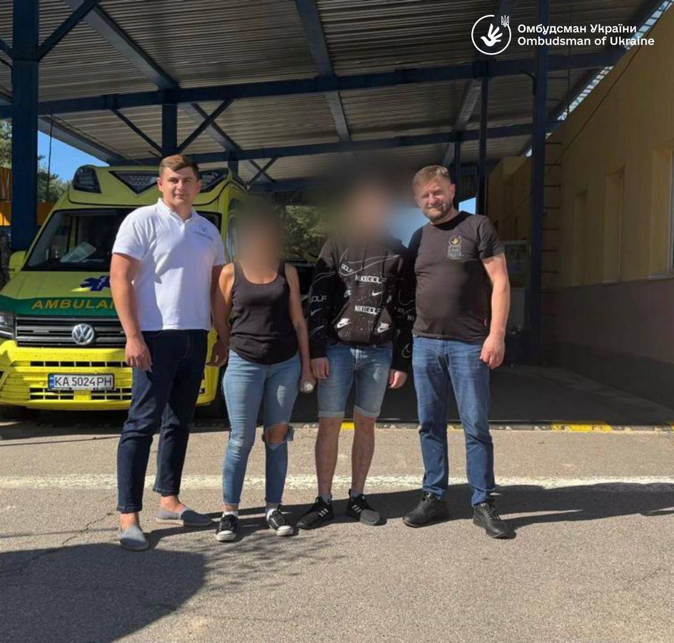 Семь украинских и российских семей воссоединились на беларусско-украинской границе