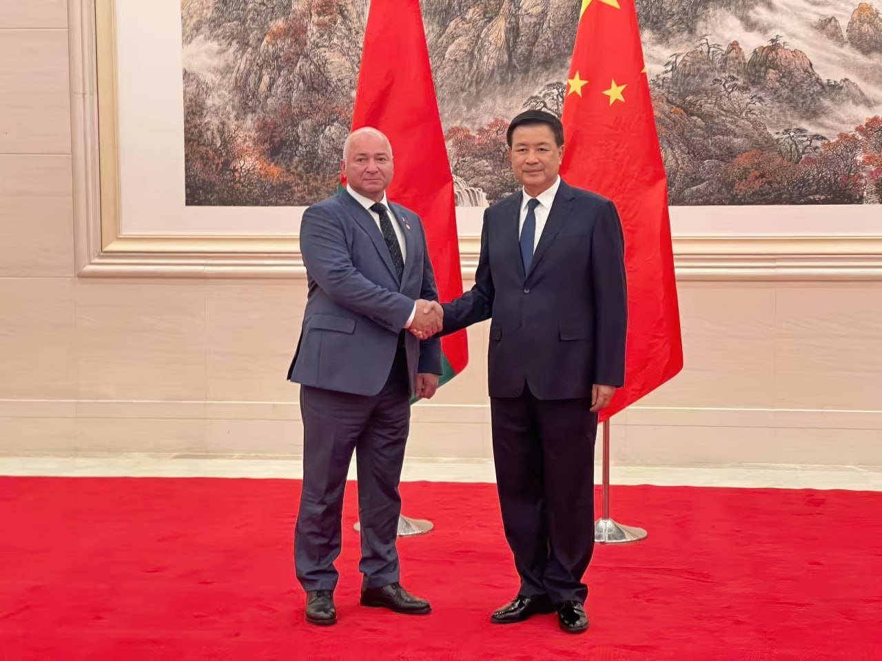 Следственный комитет подписал соглашение о сотрудничеств с МОБ Китая