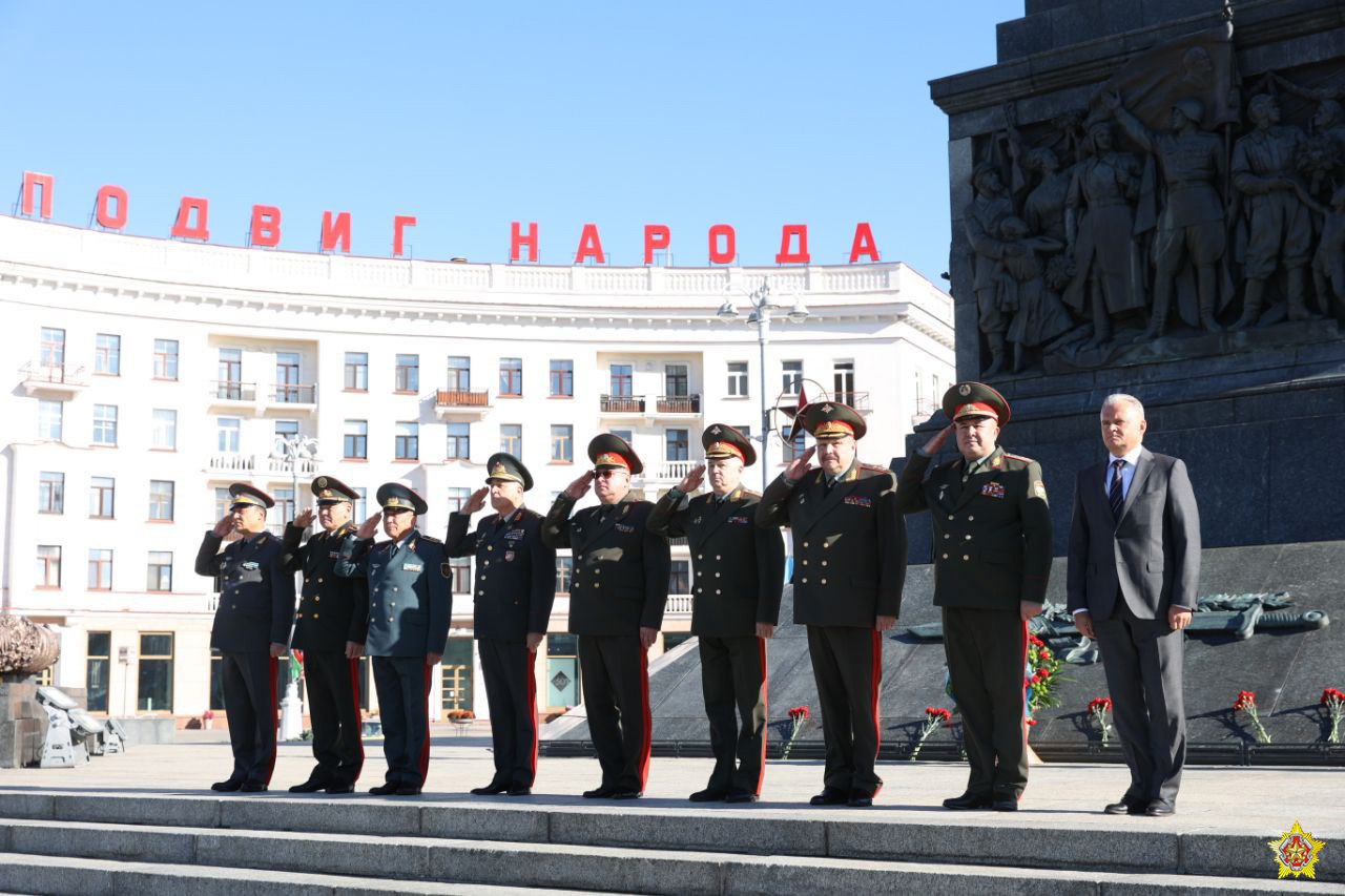 Делегации Генштабов стран СНГ собрались в Минске