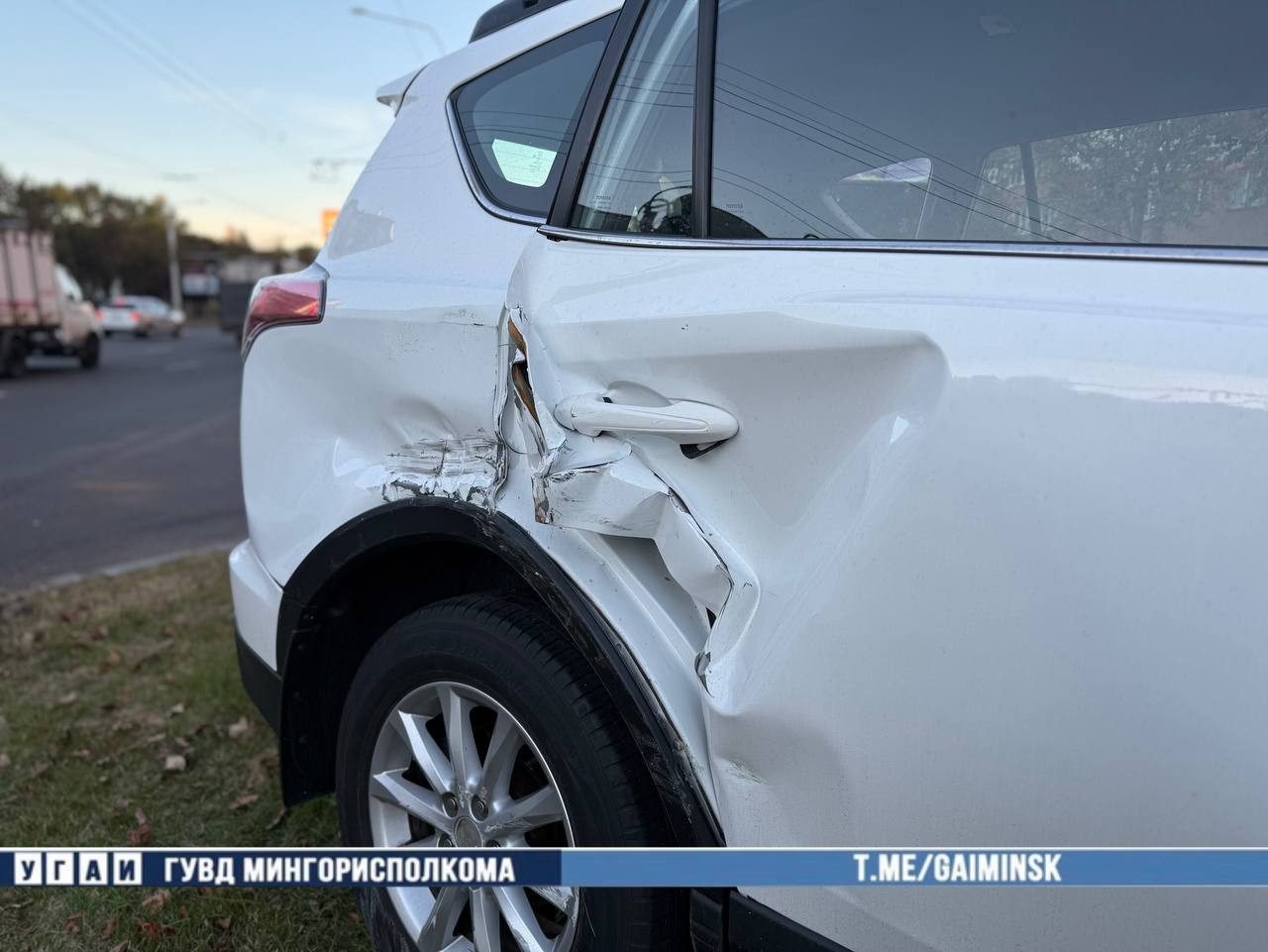 Троллейбус и Toyota столкнулись в Минске