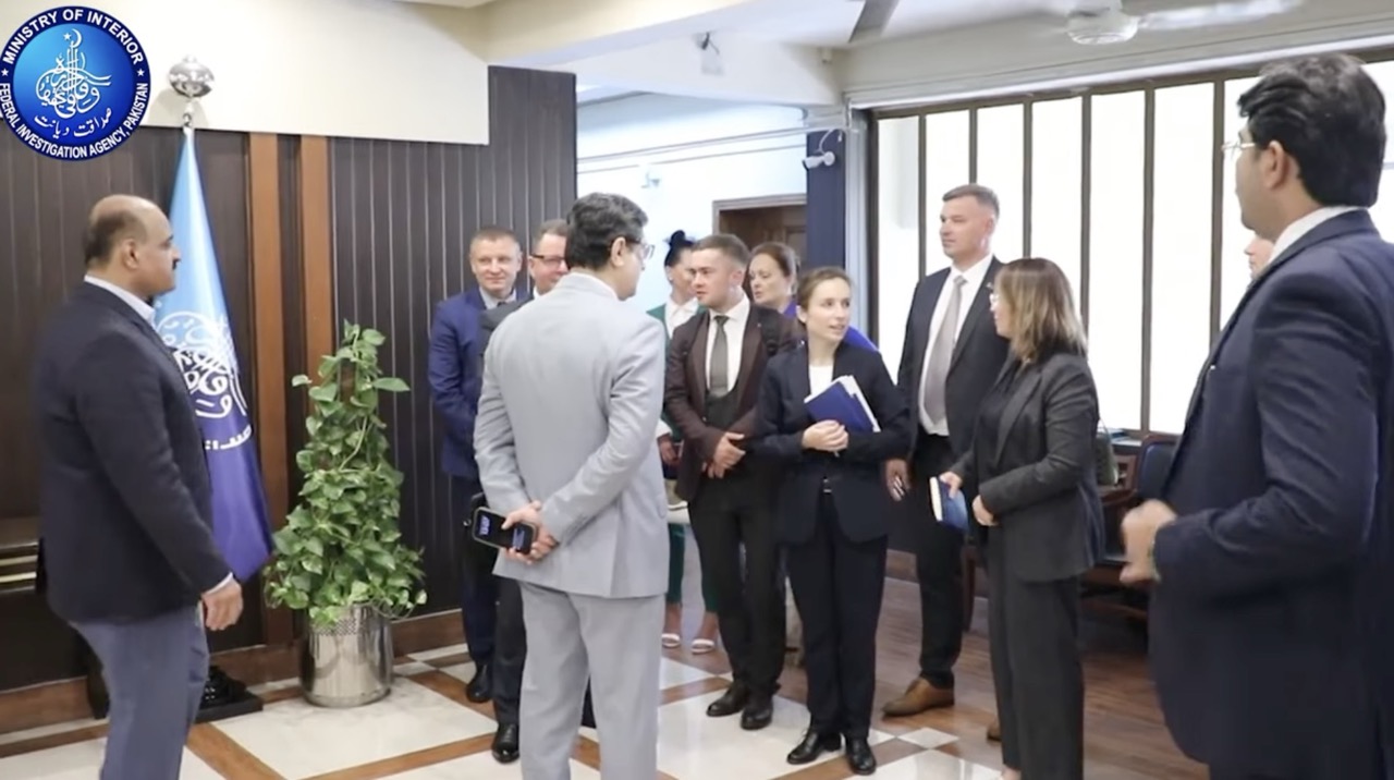 Делегация Госпогранкомитета отправилась в Пакистан