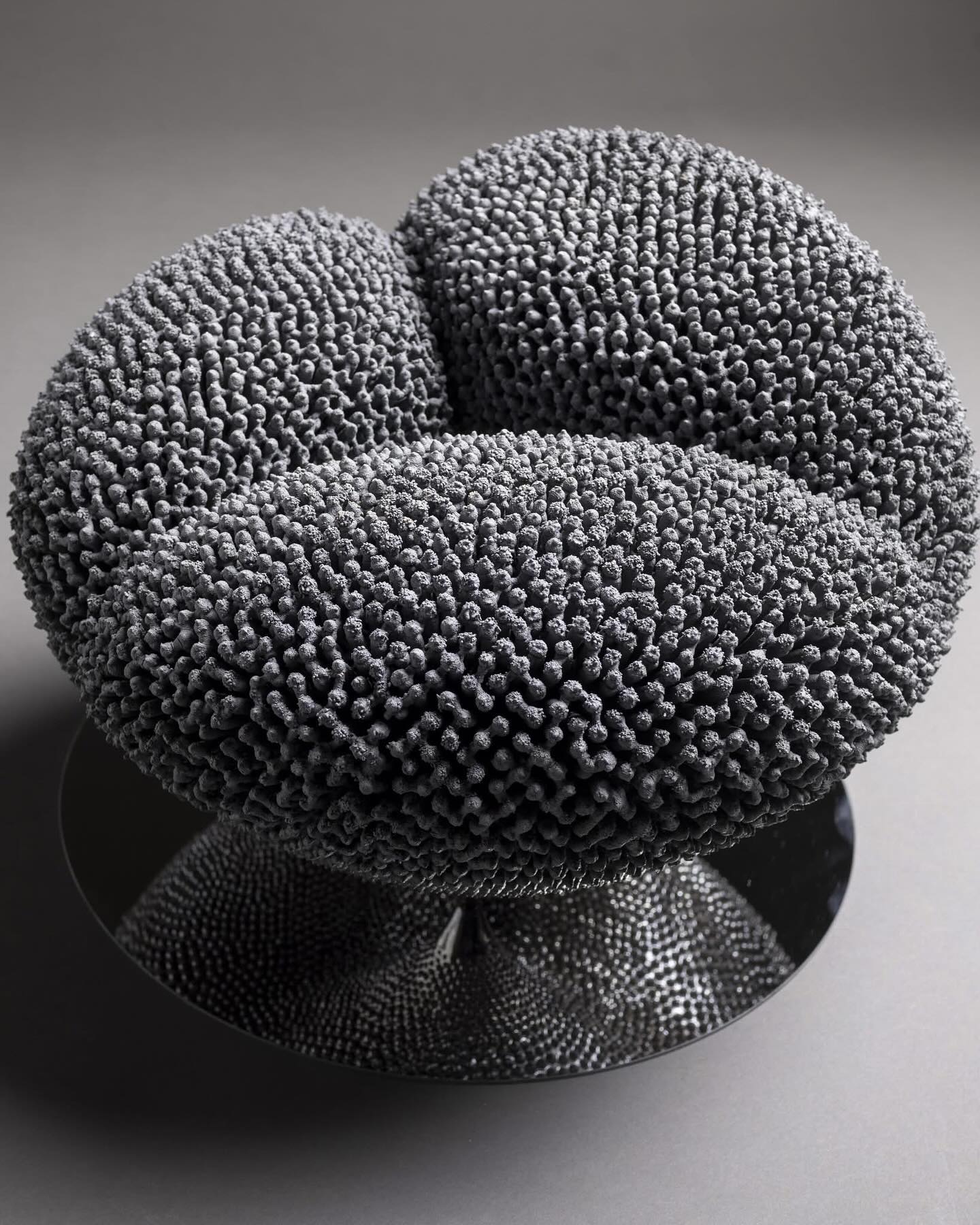 Керамістка Ганна Мядзведзева атрымала першую прэмію на прэстыжнай Міжнароднай біенале мастацкай керамікі ў Партугаліі