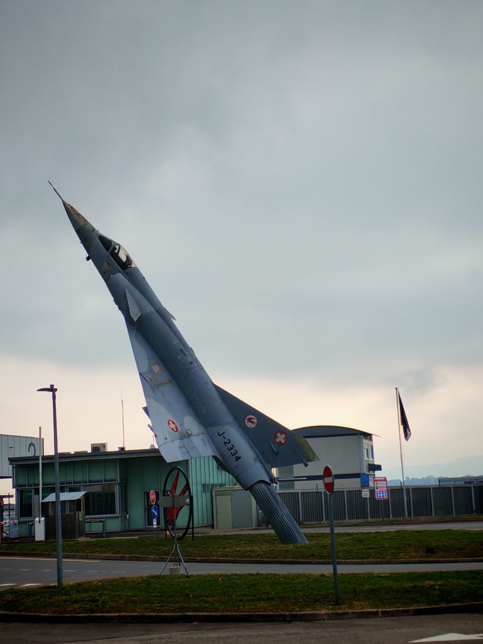 Минобороны Беларуси рассказало о посещении военных объектов в Швейцарии