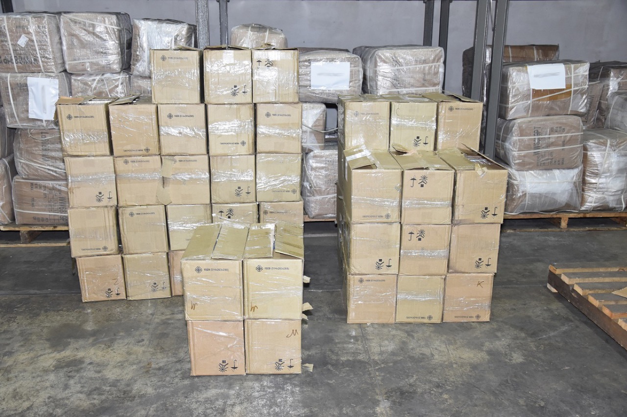 Несколько партий сигарет перехватили в Польше: в контейнере из Китая, вагоне с углем и грузовиках