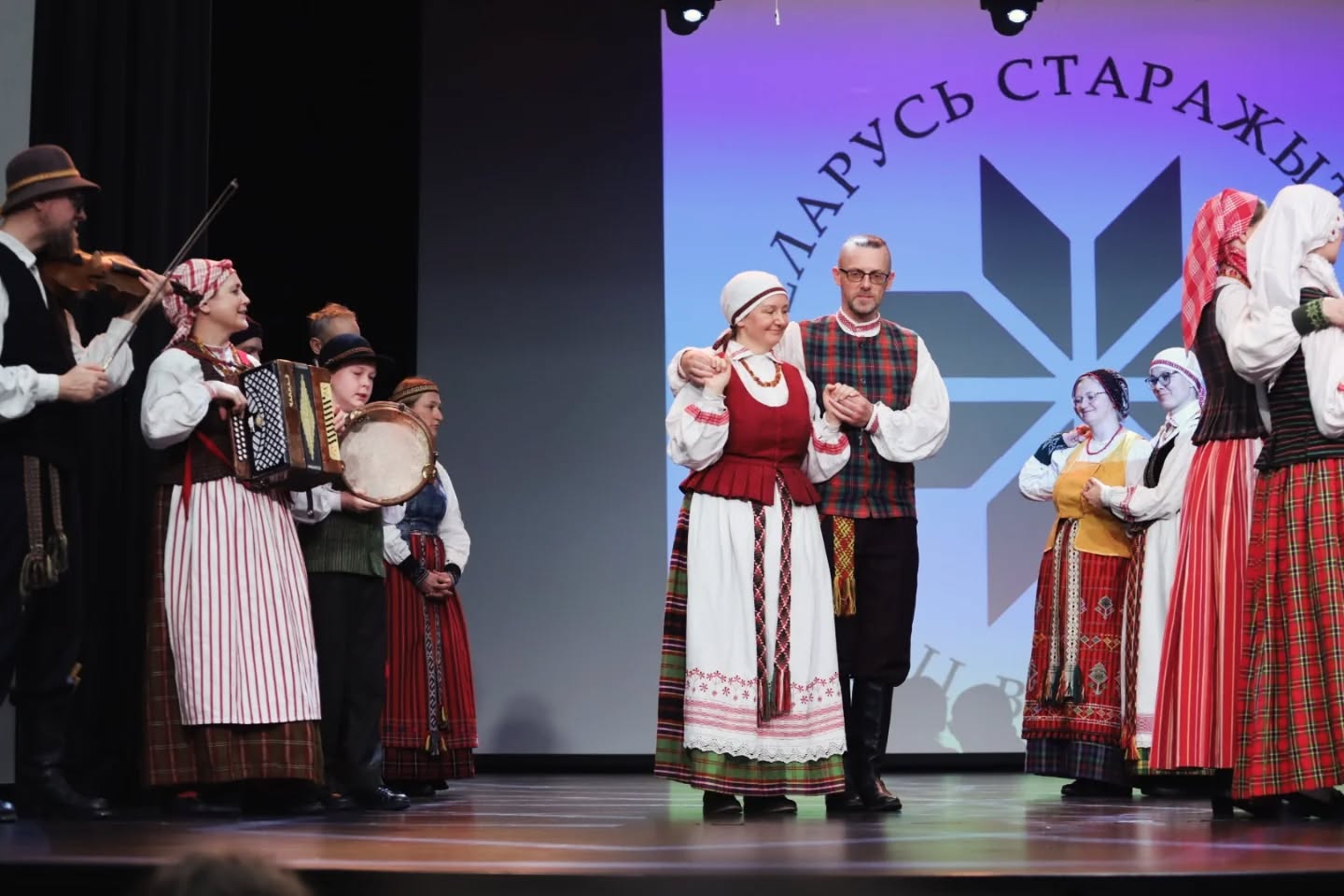 У Вільні прайшоў фестываль беларускай традыцыйнай песні «Беларусь старажытная» - фотафакт