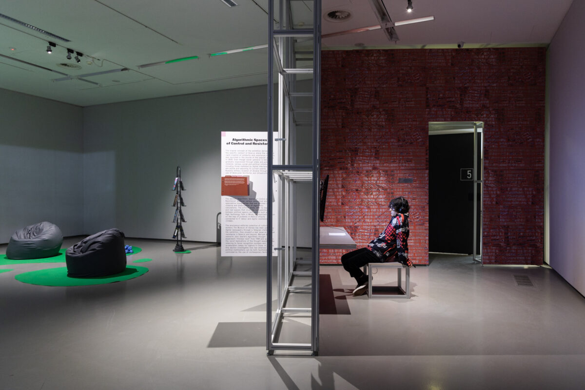 «Каб штосьці змяніць, недастаткова аднаго гераічнага жэсту»: куратарка Антаніна Сцебур пра палітыку крохкасці, клопат і супраціў