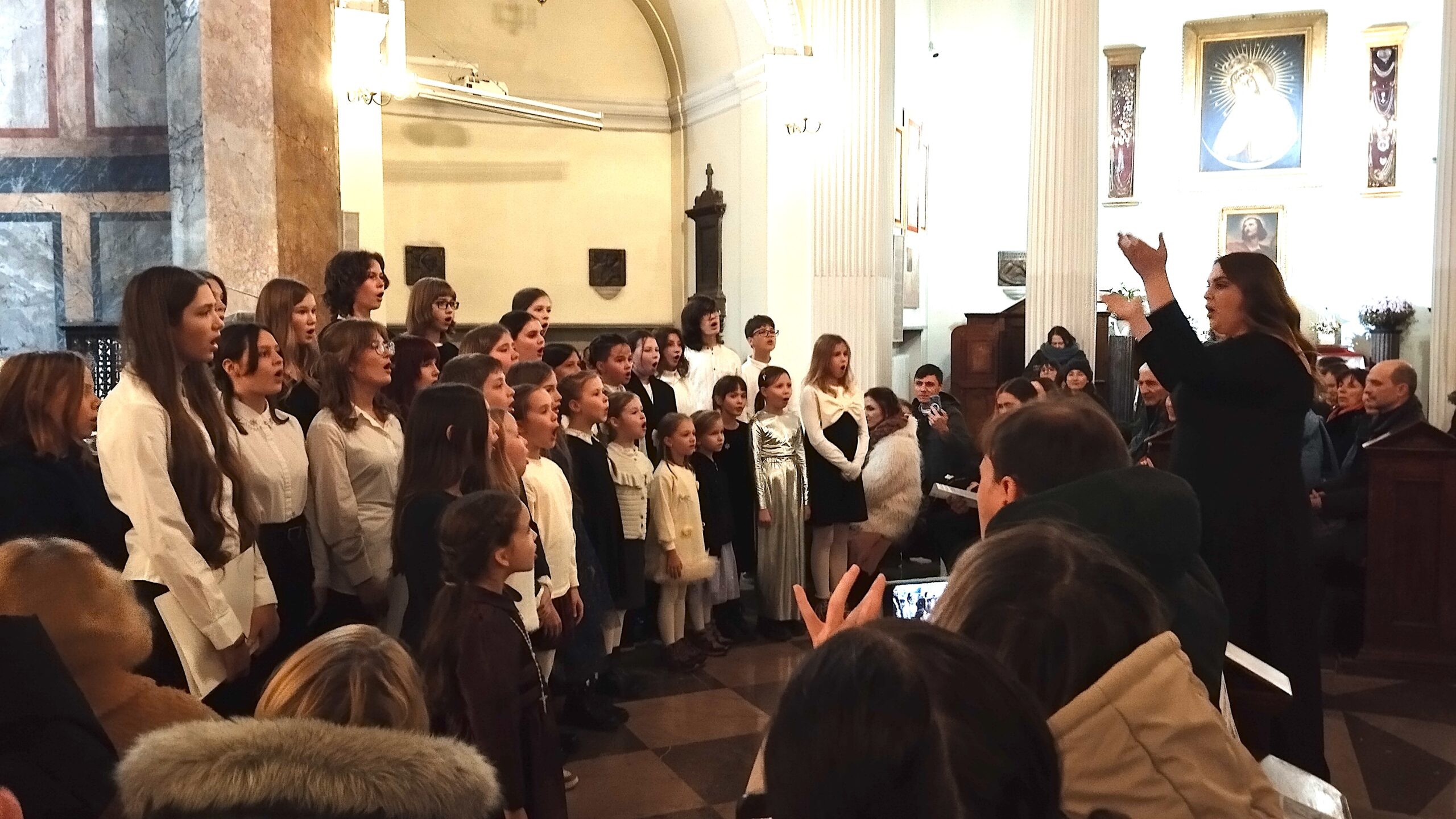 Прэм'ера «Паэтычнай кантаты» адбылася ў Касцёле Святога Аляксандра ў Варшаве ў межах фестывалю PRADMOVA - фотафакт