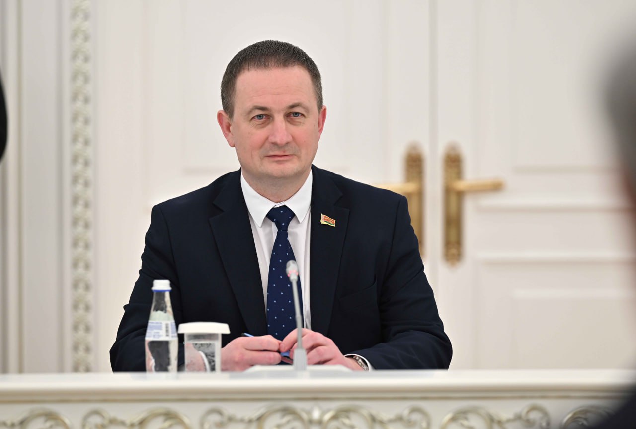 Токаев передал привет Лукашенко через Турчина