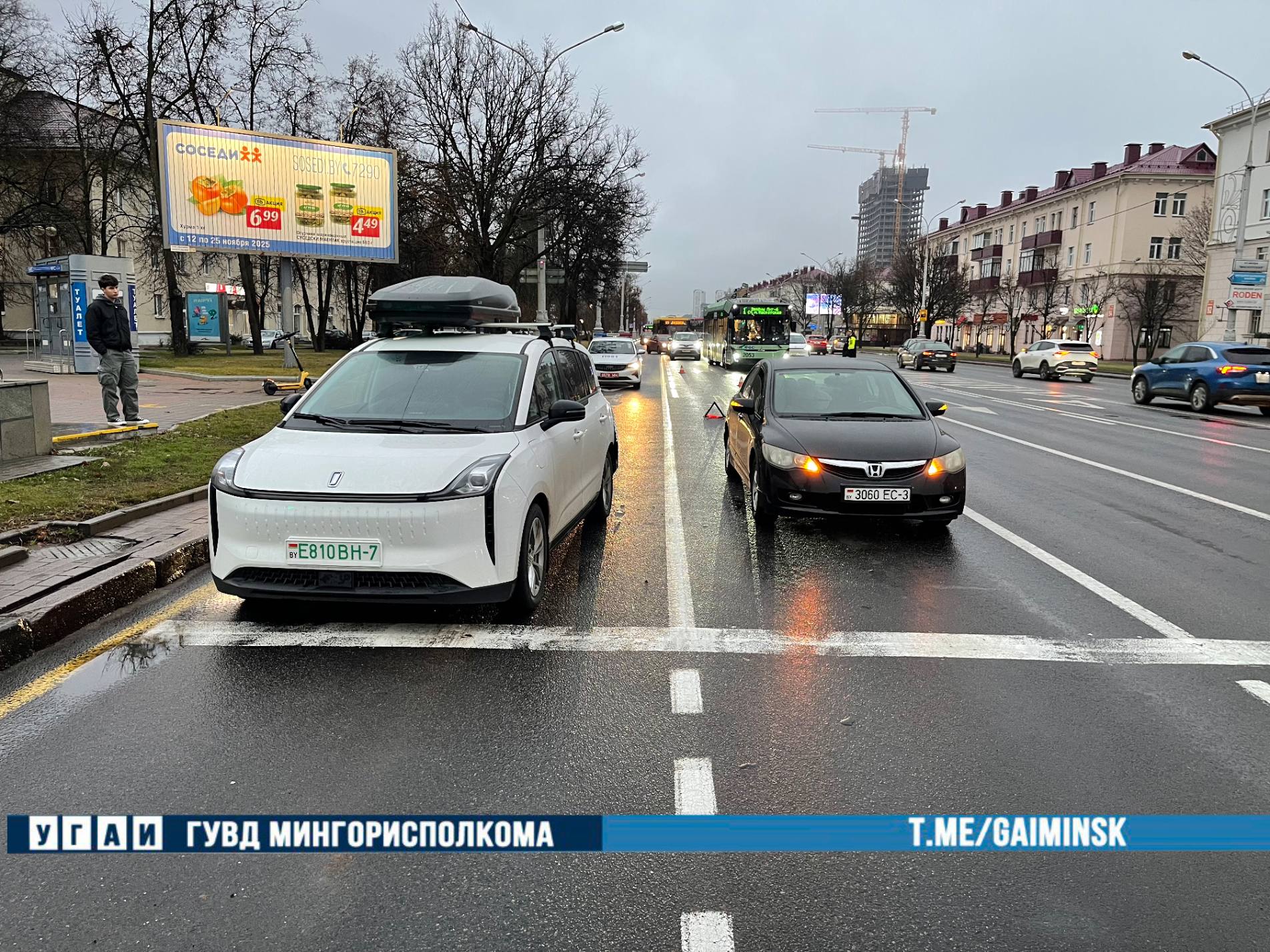 BMW столкнулся с 8 автомобилями на проспекте Независимости в Минске