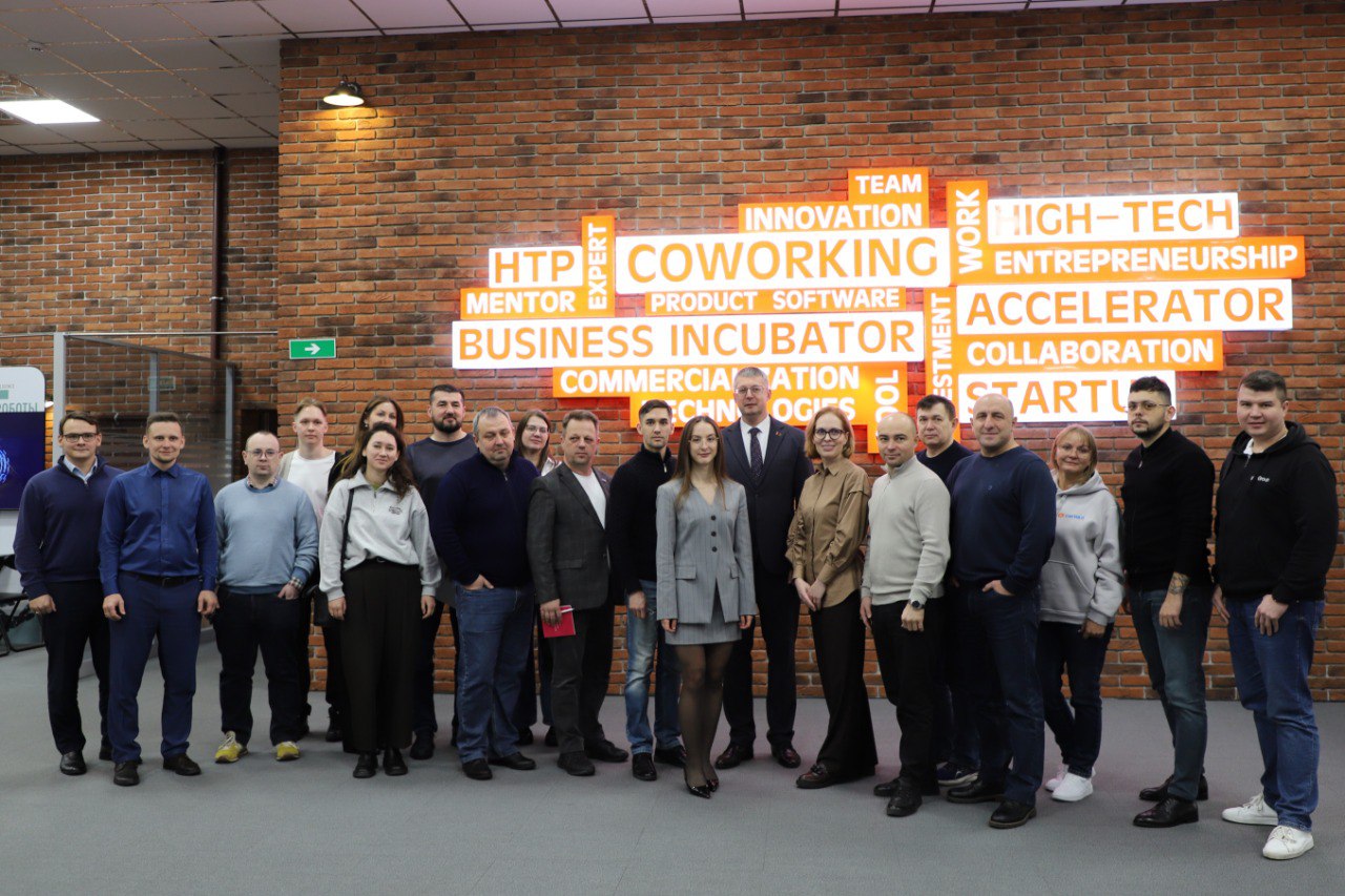 Российским производителям оборудования и IT-решений представили возможности ПВТ