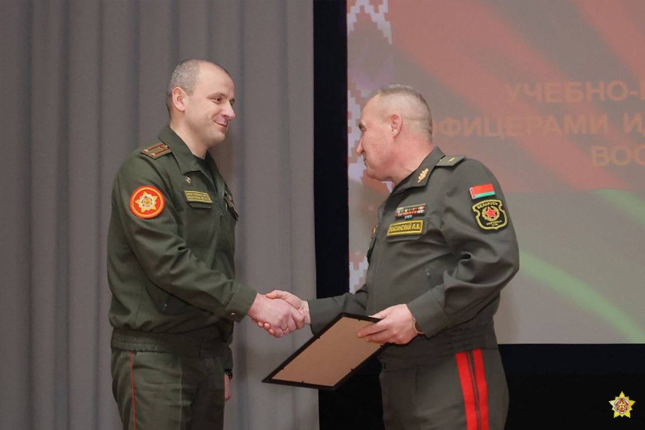 Минобороны проводит сбор с идеологами