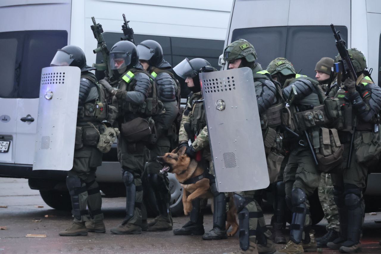 Минская милиция провела учения по разгону протестов