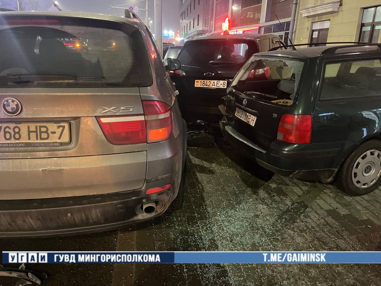 BMW повредил 4 автомобиля в Минске