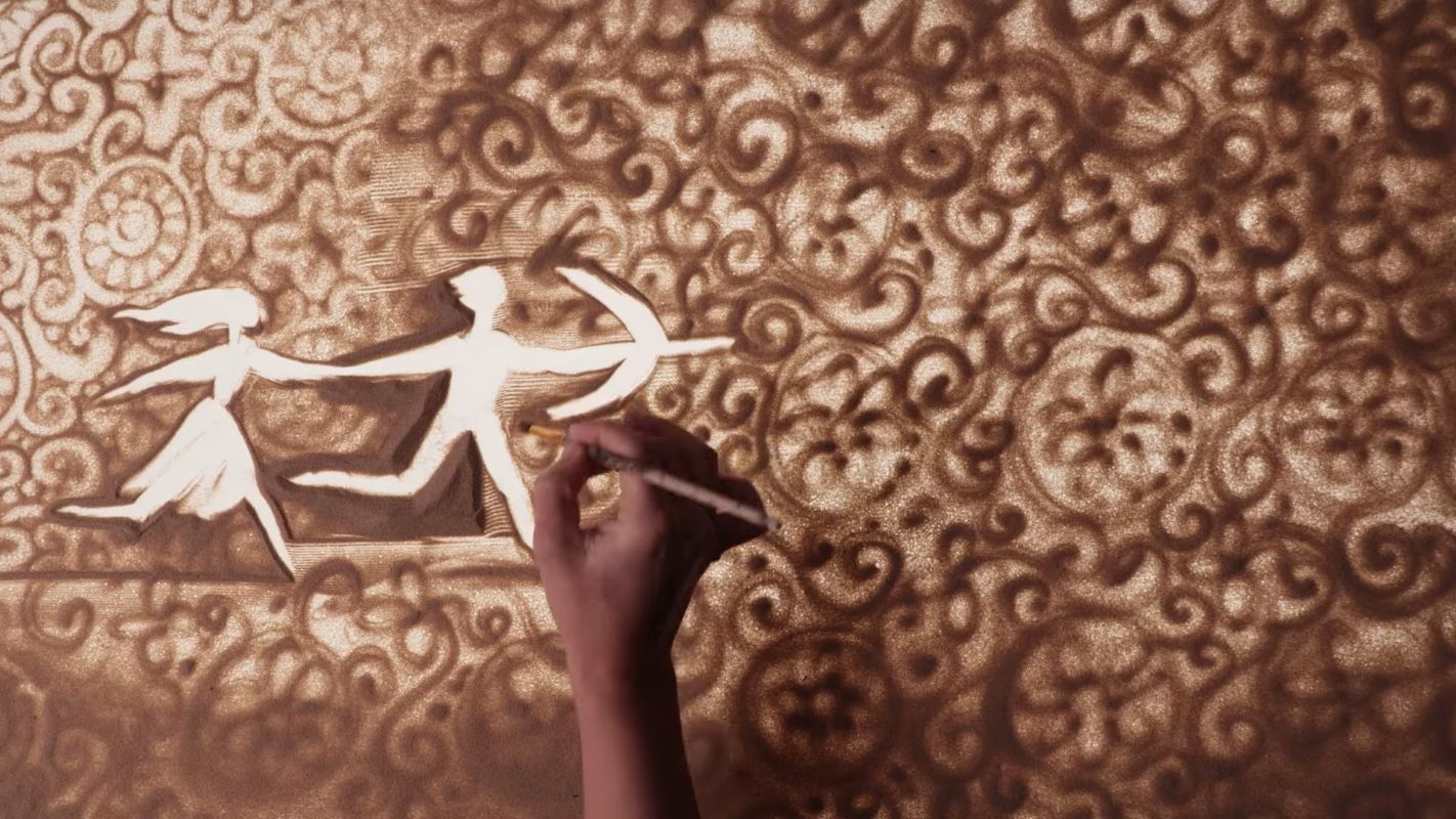 Традыцыйная святочная прэм'ера: Зміцер Вайцюшкевіч запісаў «Калядны вальс» на словы Уладзіміра Някляева