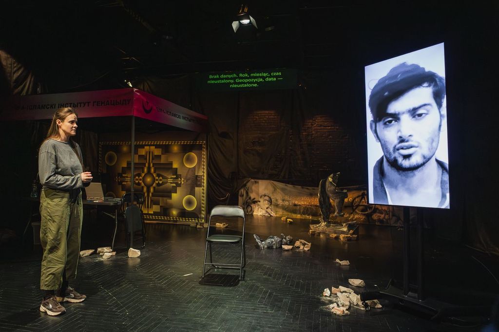 «З’явіліся тэксты і спектаклі, што асэнсоўваюць эміграцыю не толькі як крызіс, а як частку культурнай гісторыі»: вынікі года ў тэатры