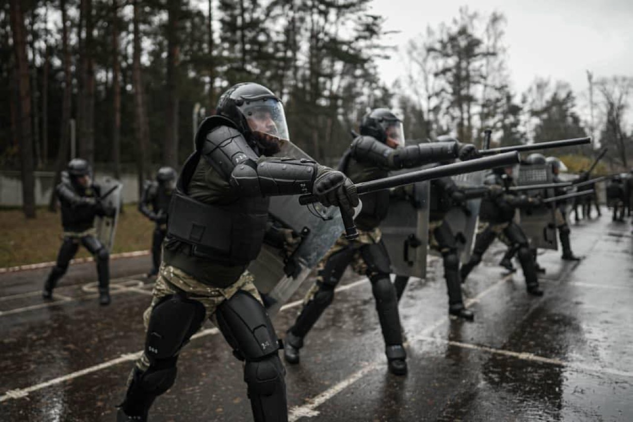 Ливийские силовики учатся в Беларуси разгонять протесты