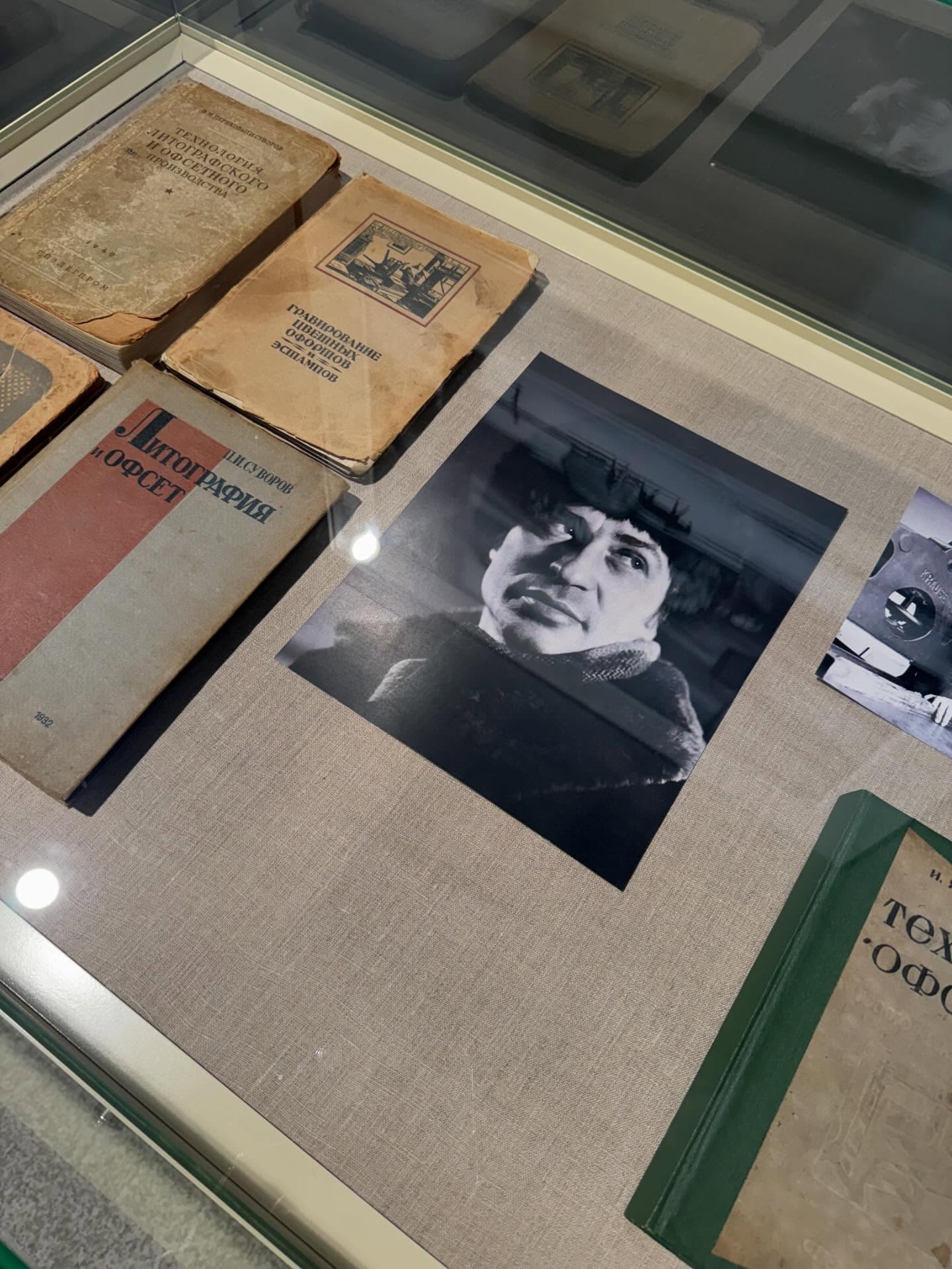 «Майстар, калекцыянер, дароўца»: выстава, прысвечаная знакамітаму друкару Дзмітрыю Малаткову працуе ў Нацыянальным мастацкім музеі