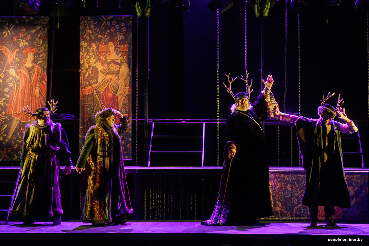 «З’явіліся тэксты і спектаклі, што асэнсоўваюць эміграцыю не толькі як крызіс, а як частку культурнай гісторыі»: вынікі года ў тэатры