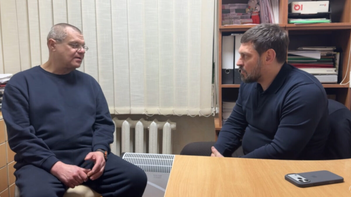 Виктор Бабарико дает интервью Владимиру Золкину