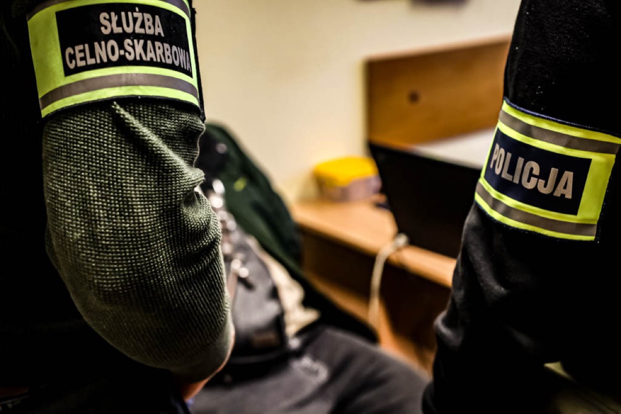 Беларуса задержали в Белостоке за нелегальную торговлю лекарствами