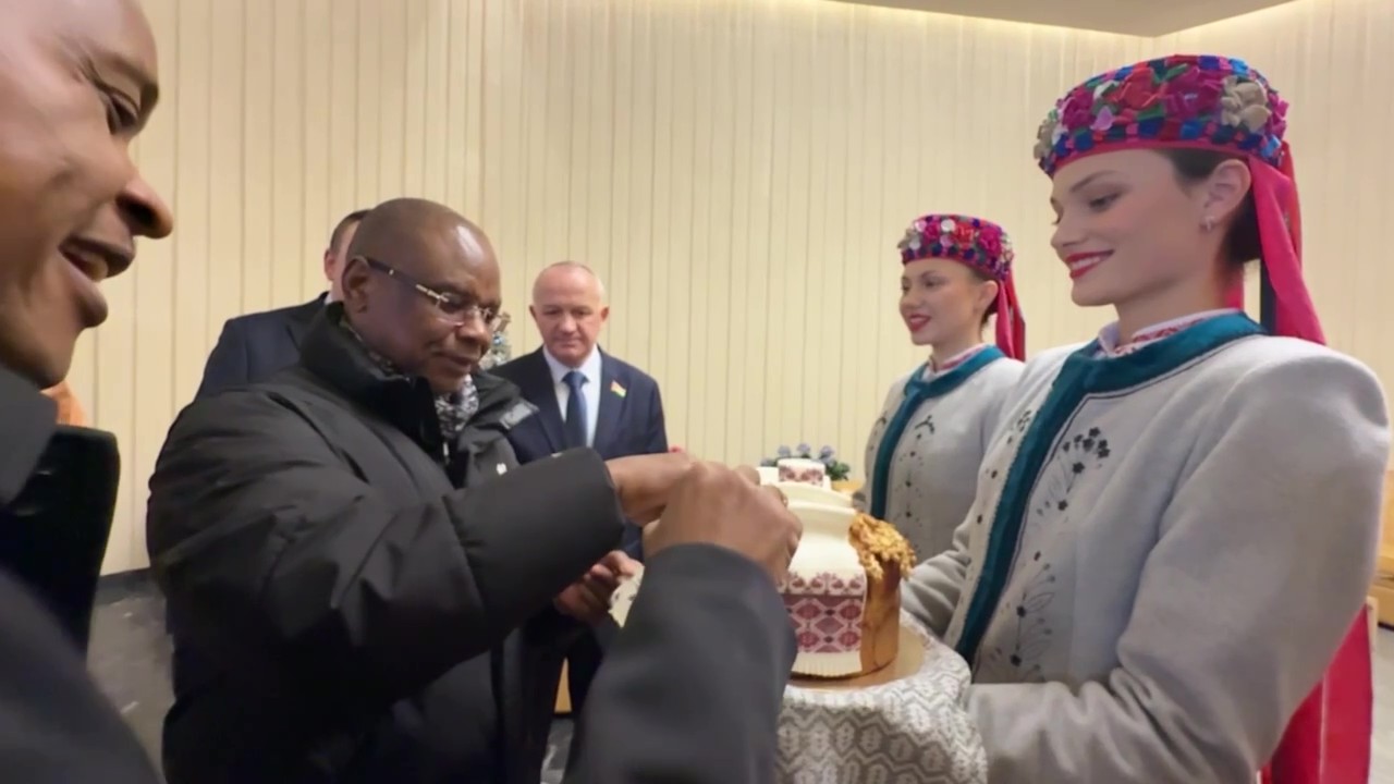 Парламентская делегация из Кении посетит МТЗ, ПВТ и "Агрокомбинат "Дзержинский"