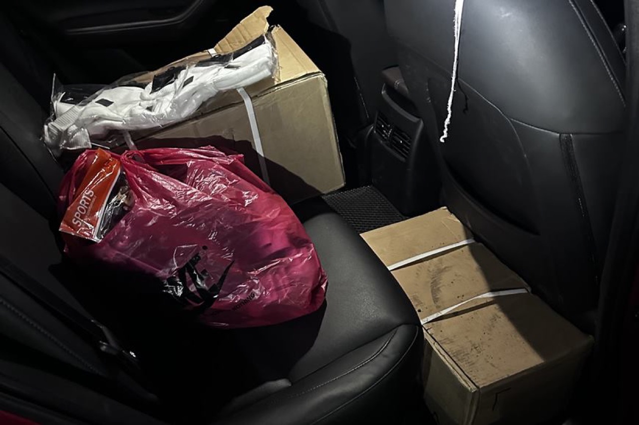 Беларусов привлекли к ответственности за попытку вывезти икру из России