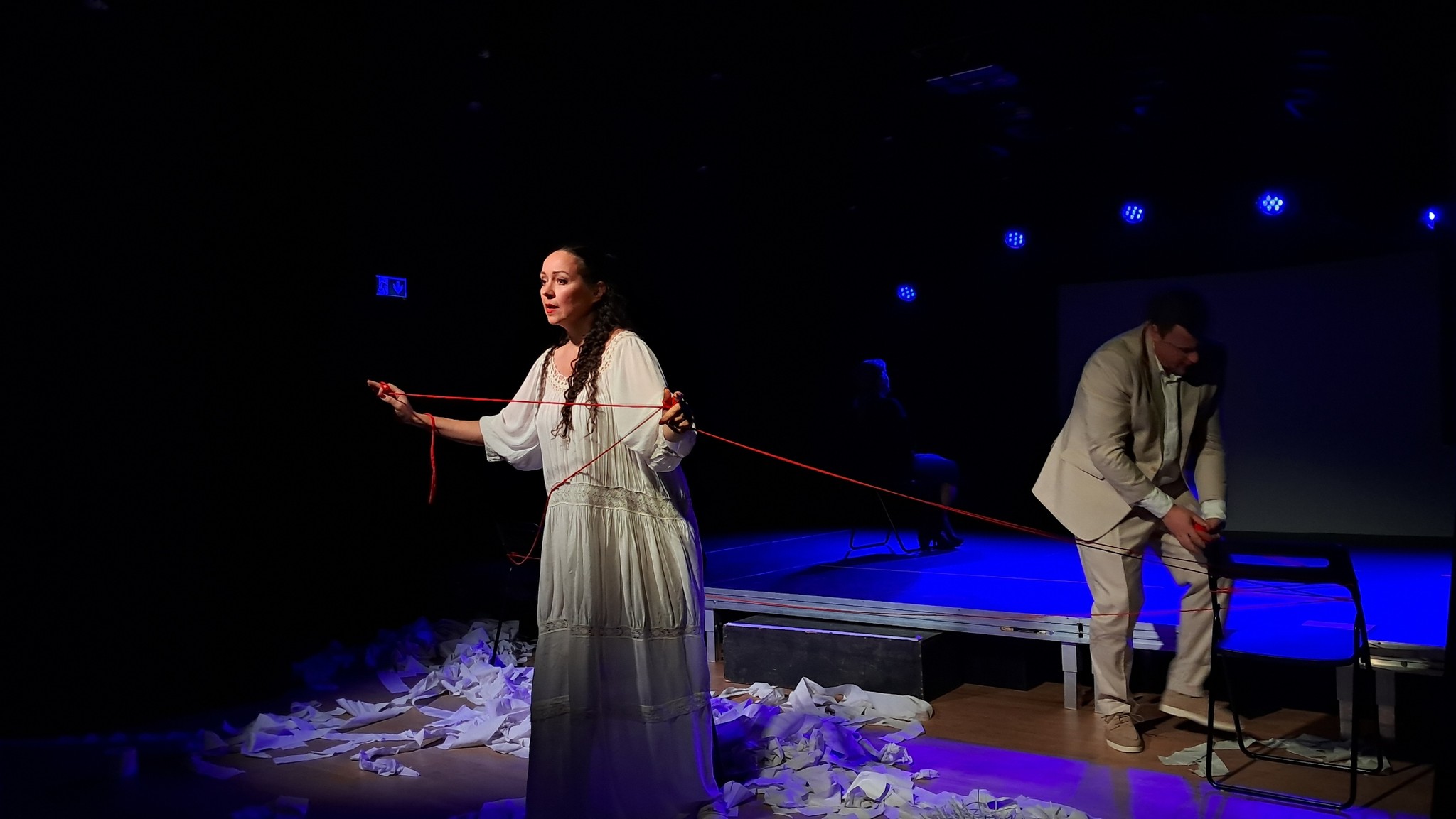 На фестывалі «Блізкі Усход» у Любліне «Вольныя Купалаўцы» ў дзень вызвалення палітвязняў паказалі пастаноўку «Экстрэмісты»