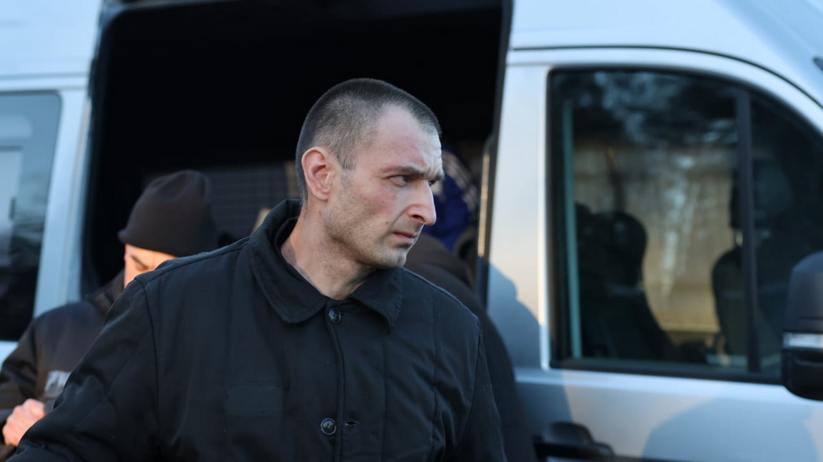 114 "помилованных" вывезли из Беларуси в Украину