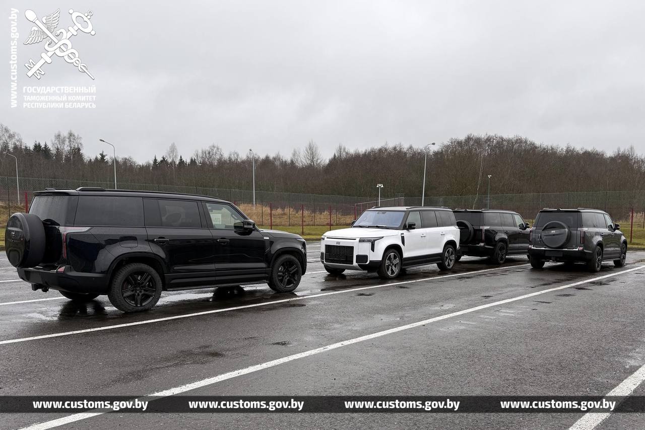 Таможня раскрыла схему по ввозу дорогих авто в Россию