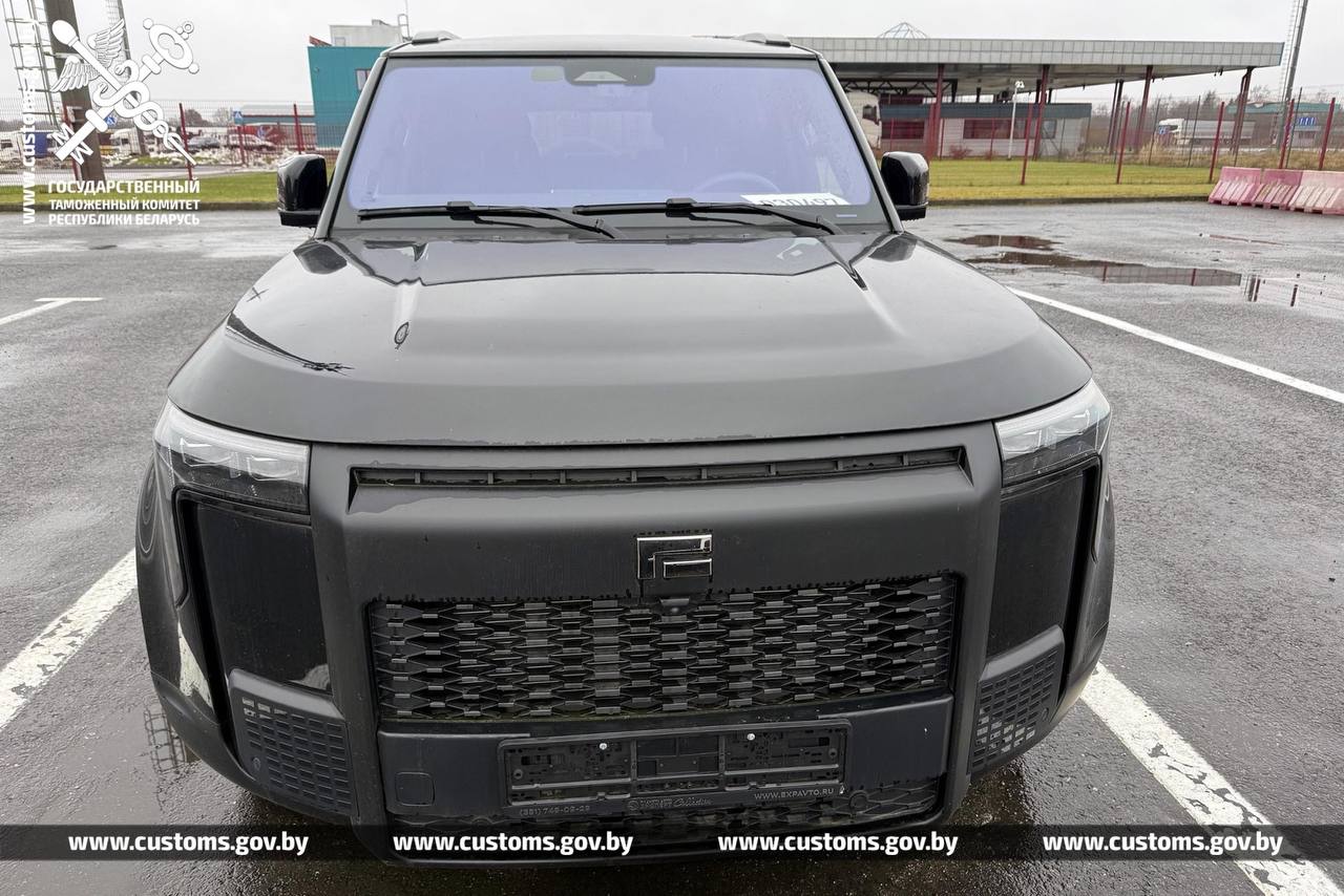 Таможня раскрыла схему по ввозу дорогих авто в Россию