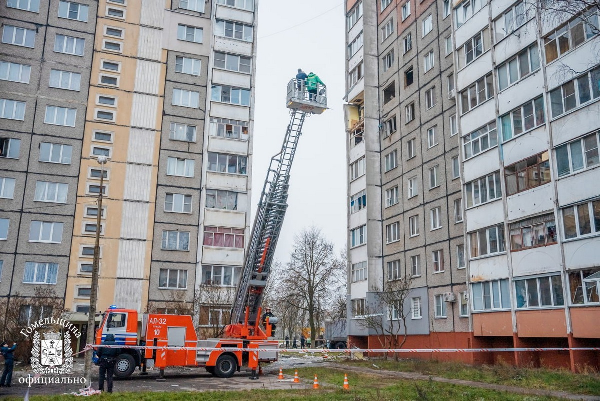 Восемь человек заселили в гостиницу после взрыва газа в Гомеле