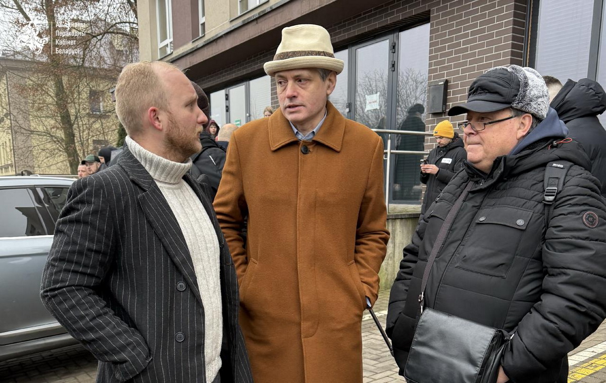 Виктор Бабарико и Мария Колесникова находятся в Варшаве (обновлено)