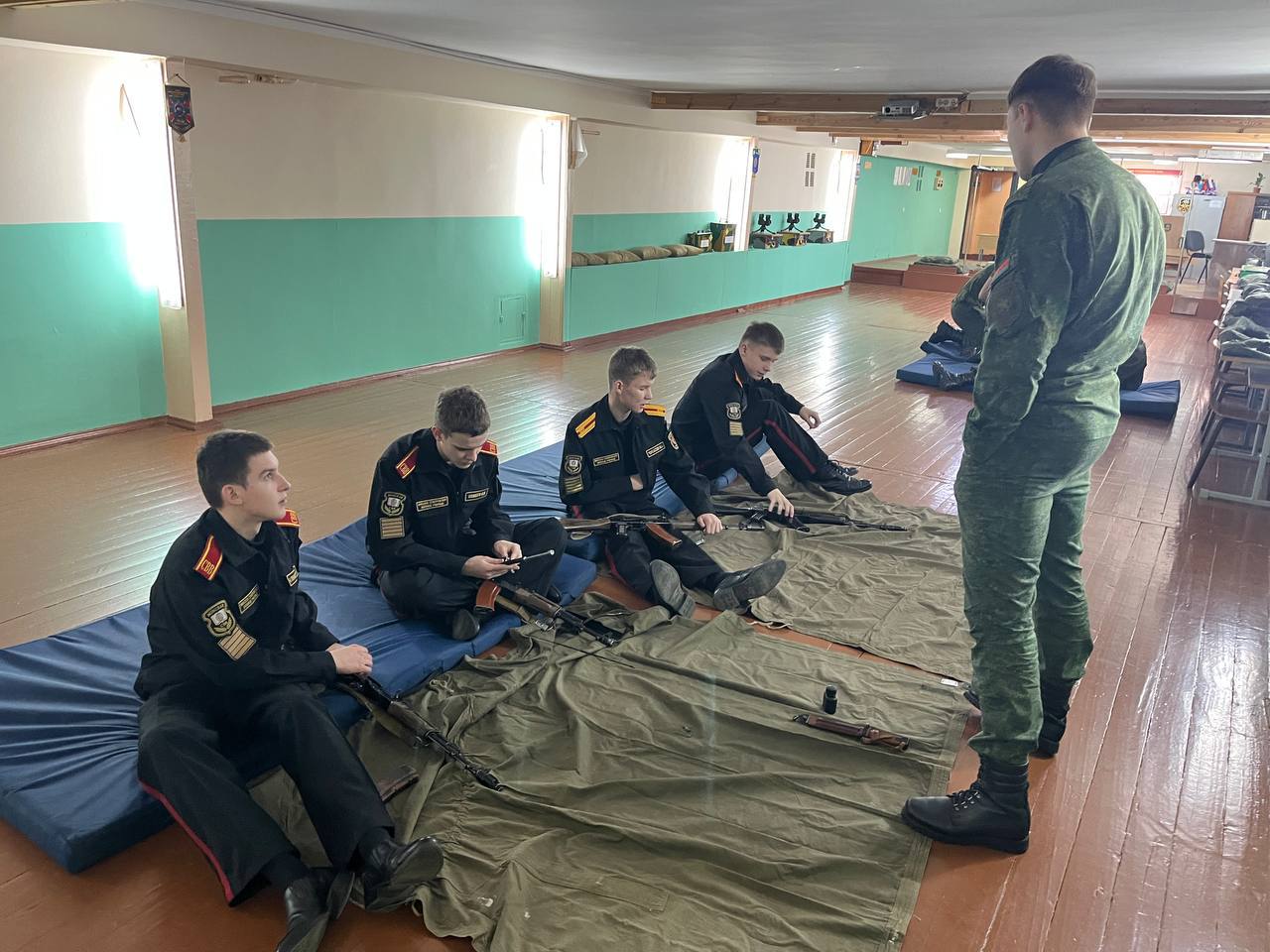 БГУИР похвастался военной подготовкой под флагом ЧВК "Вагнер", но затем удалил пост