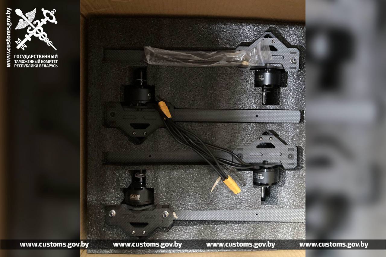 Минская таможня выявила 500 посылок с дронами и запчастями за год