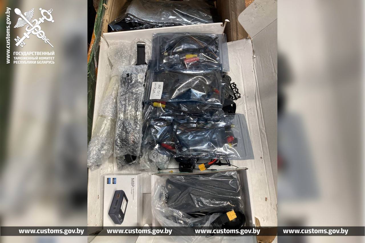 Минская таможня выявила 500 посылок с дронами и запчастями за год