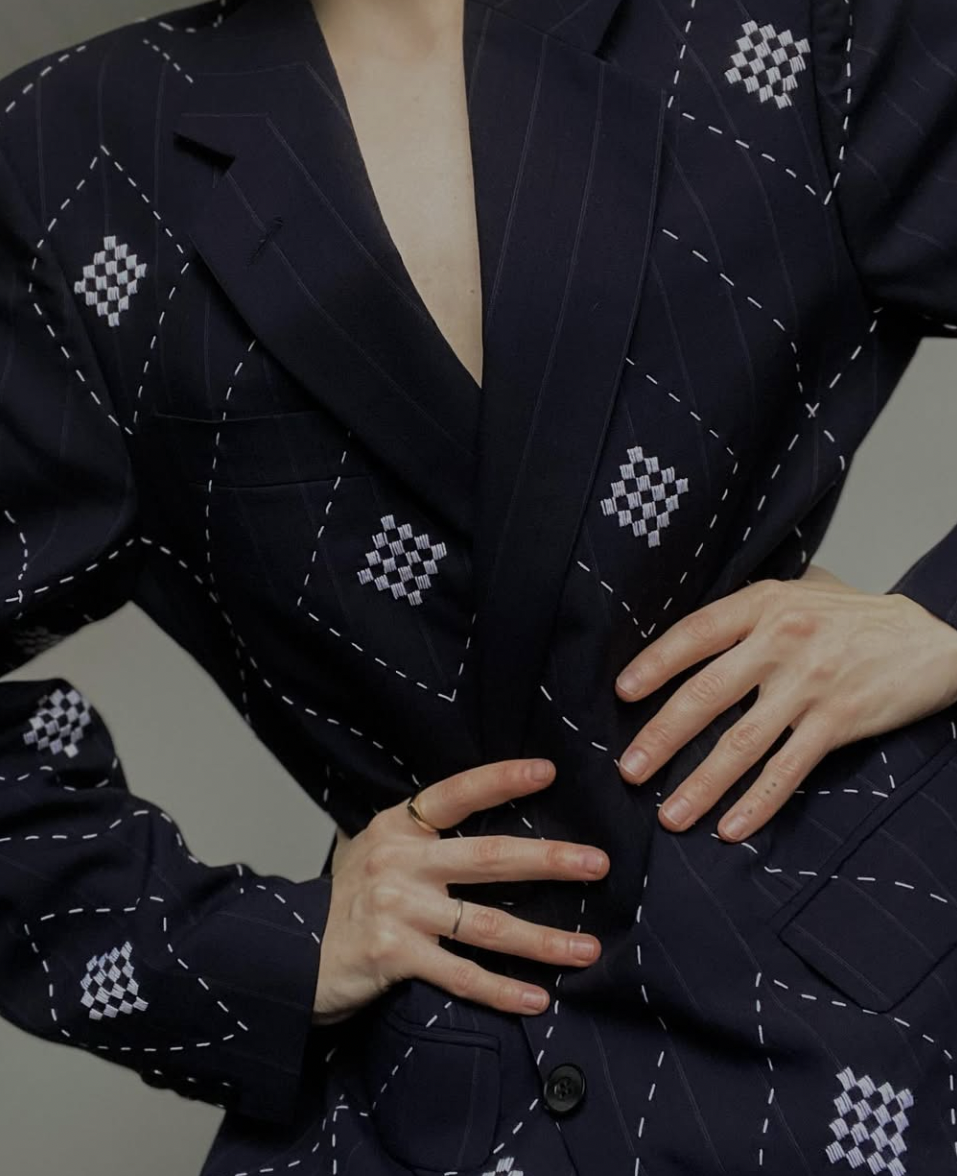 Часцінка дома пад ялінку: дзесяць ідэй арт-падарункаў ад беларускіх творцаў