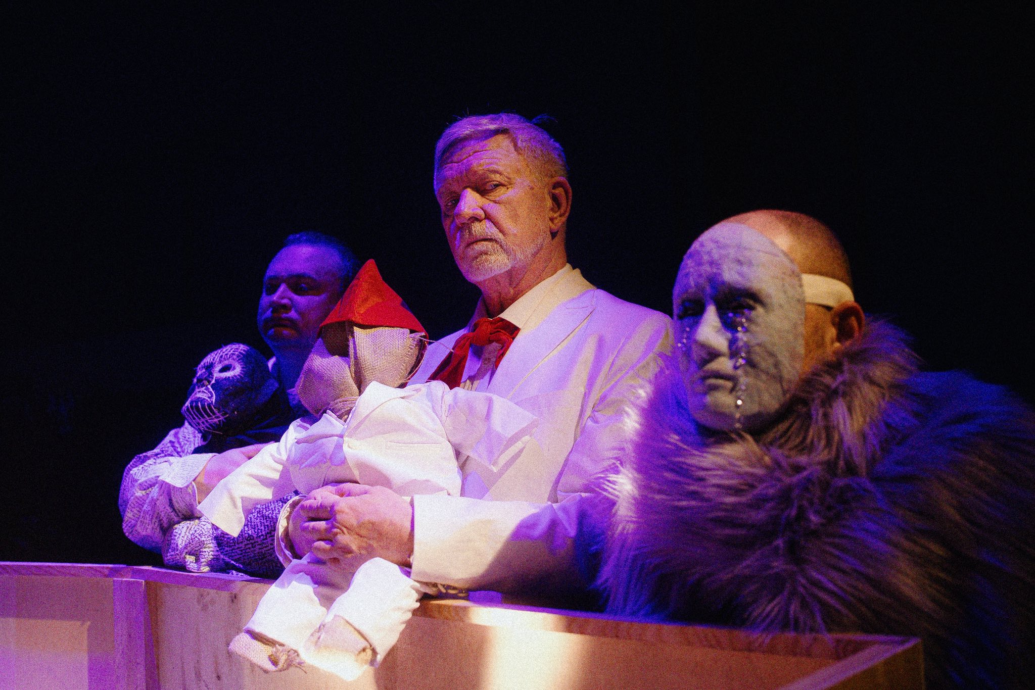 Сёння ў Любліне адбудзецца прэм’ера Вольных Купалаўцаў «Ваўкі» паводле балотнай казкі Евы Вежнавец. Рэжысёр пастаноўкі Павел Пасіні зрабіў нечаканую трактоўку твора