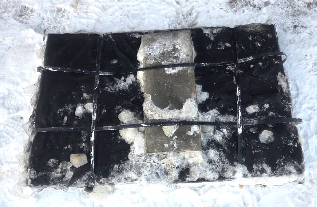 «Плыт» з цыгарэт даплыў у Літву з Беларусі