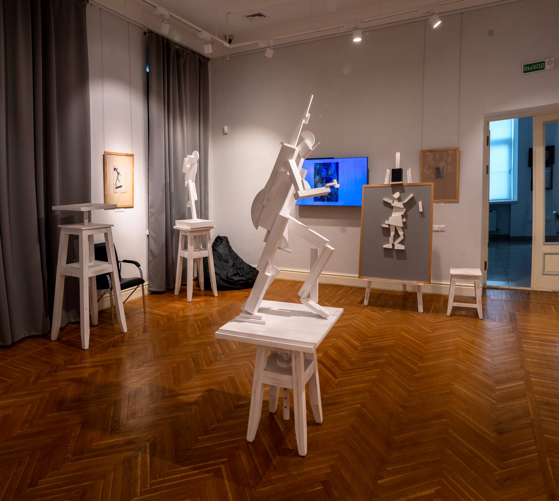 Чужыя берагі: глабальныя і лакальныя праекцыі беларускага мастацтва