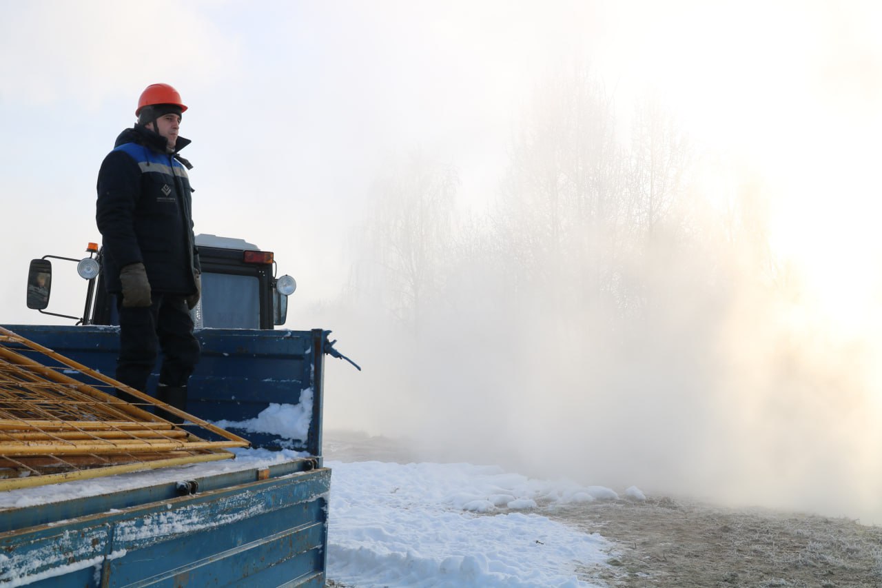 Минэнерго рассказало о ходе ремонта поврежденной теплотрассы в Минске