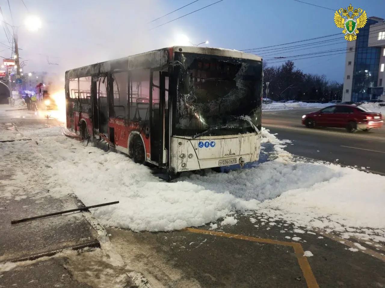 Автобус МАЗ сгорел в Чебоксарах