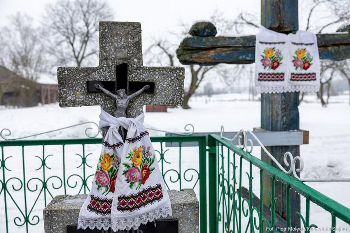 «Каждое преступление должно быть названо» - Маршалок Сейма почтил память жертв «Бурого» на Подляшье