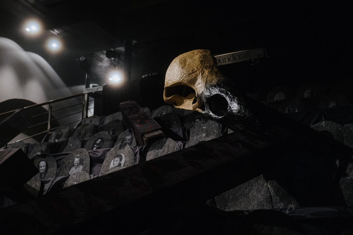 Купалаўцы пакажуць у Любліне спектакль «Ваўкі» паводле аповесці Евы Вежнавец «Па што ідзеш, воўча?»