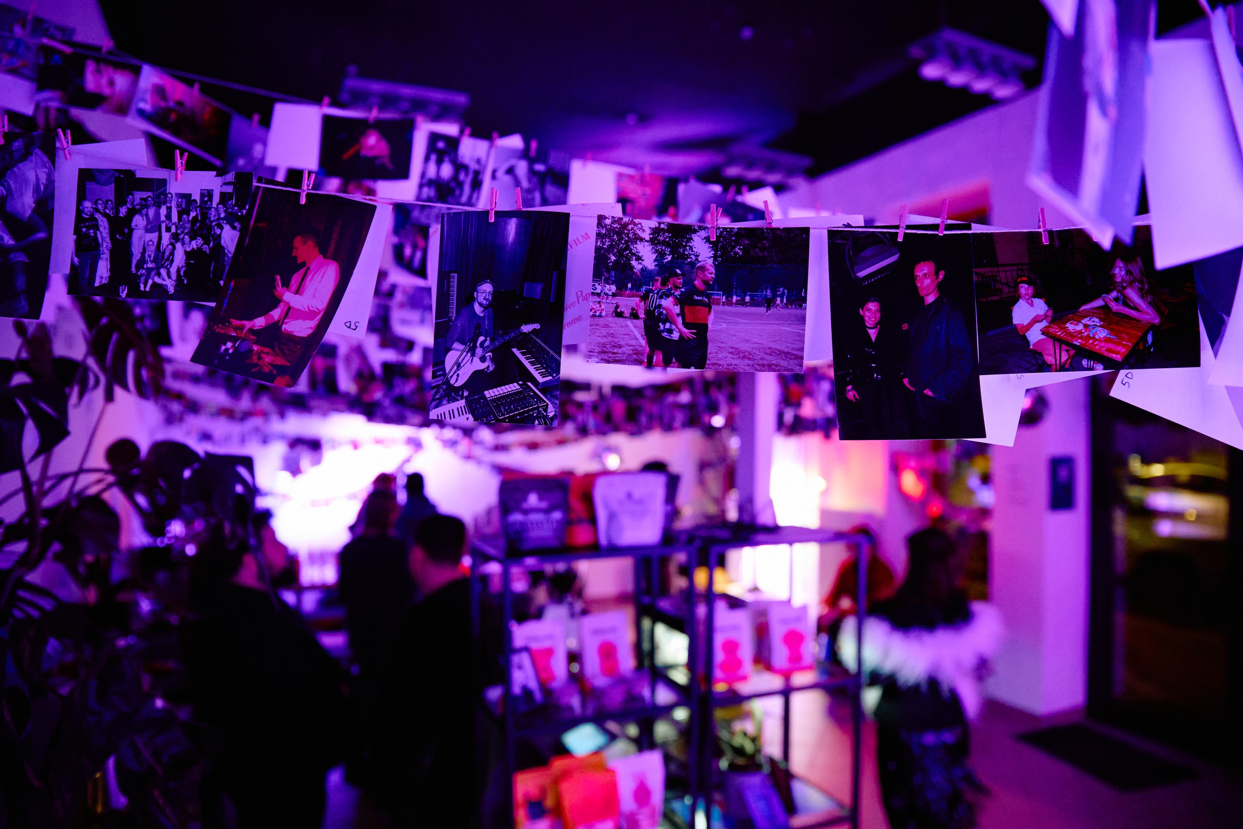 Архіў беларускага шчасця: як беларусы ў Варшаве зладзілі сакрэтны «Славянскі базар» для аднаго фатографа