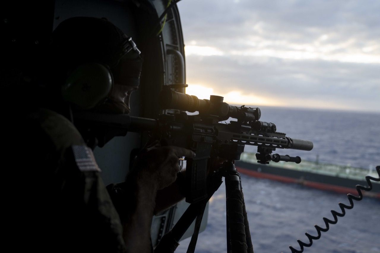 США захватили танкер теневого флота России в Индийском океане